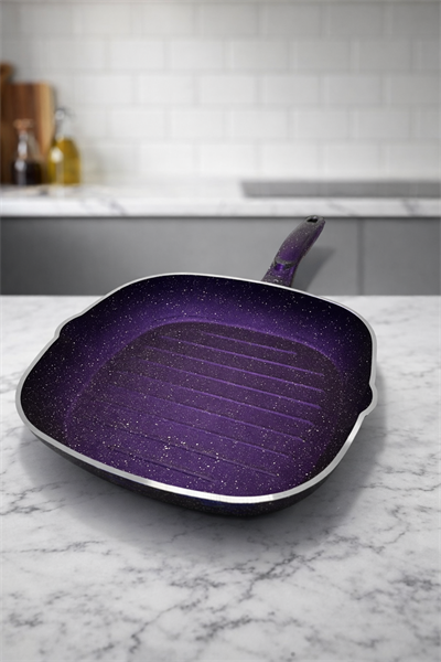 28 cm Granit Döküm Kare Izgara Mor Tava – Yapışmaz Yüzey, İçi Mühürleme Izgaralı