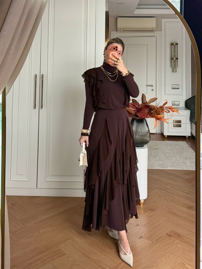 Reyhan Etekli Takım Kahverengi