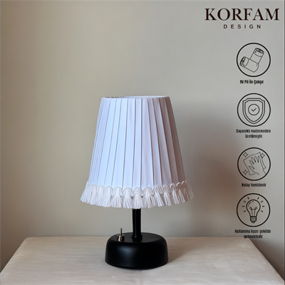 Püsküllü Beyaz Kumaş Modern Pilli Masa & Gece Lambası