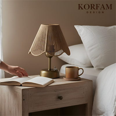 Rosalinda Modeli - Kahverengi Çiçek Şeklinde Kablosuz Pilli Masa & Gece Lambası