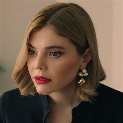 İncili Gold Top Küpe