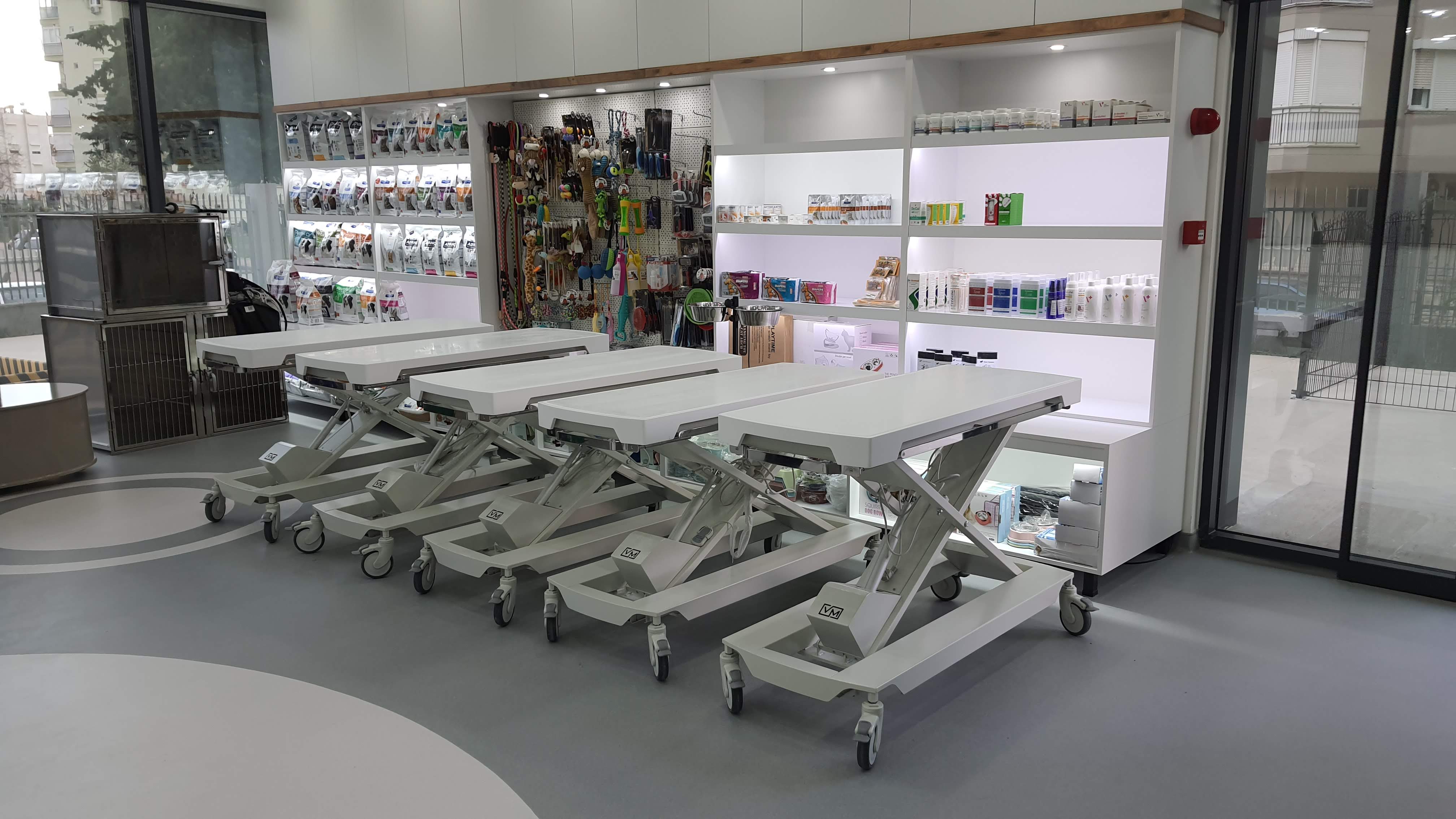 veterinary examination tables