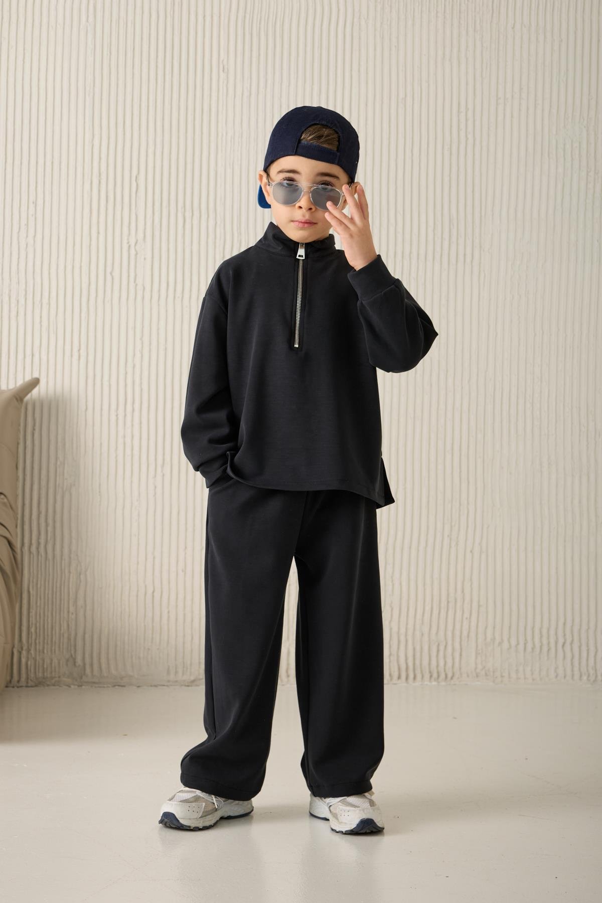 Yarım fermuarlı takım Siyah