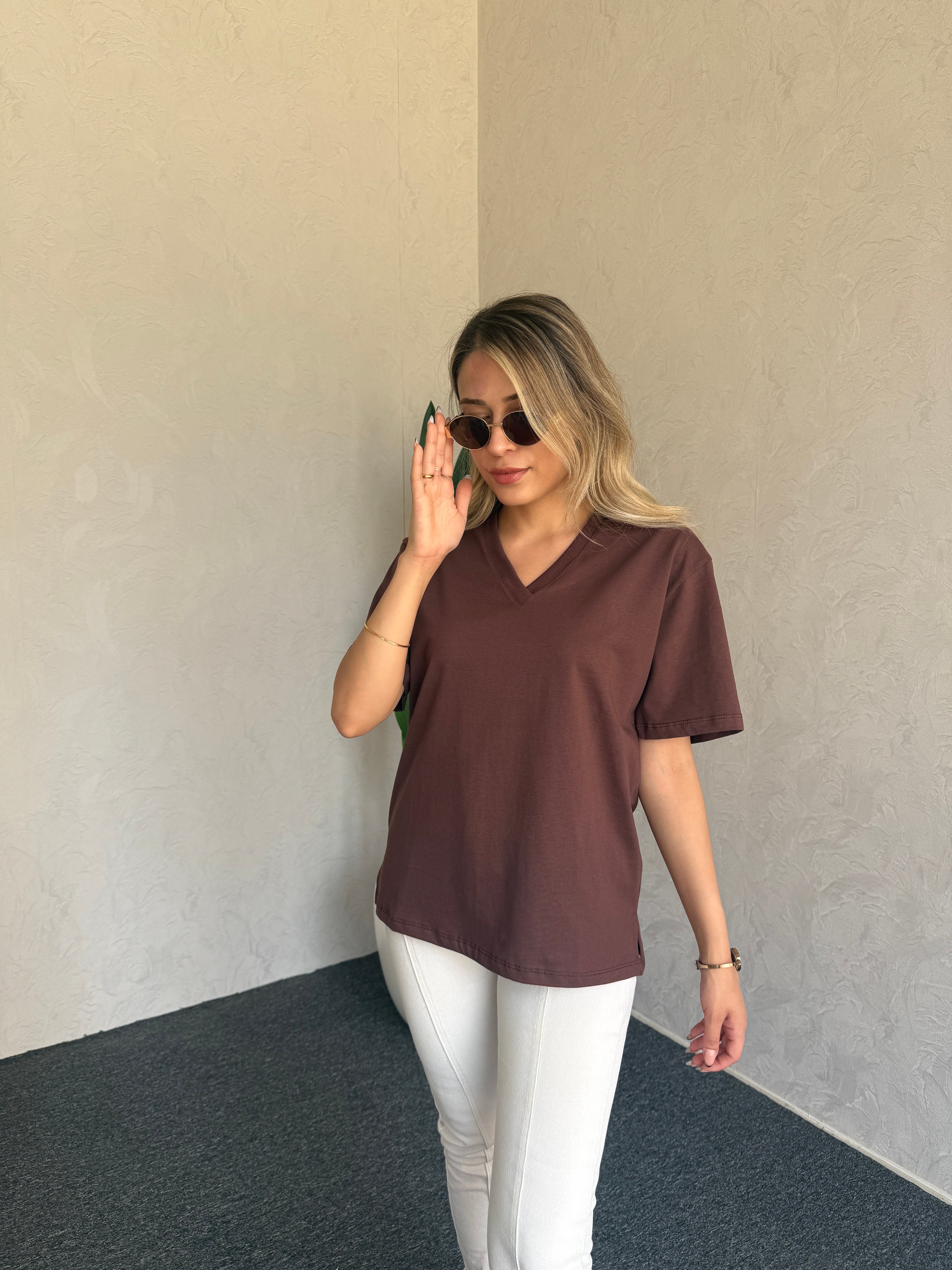 V Yaka Basic Tshirt Kahverengi - 1124