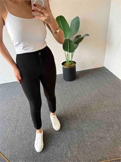 ÖN SİPARİŞ TAHMİNİ KARGO TARİHİ 5 EYLÜL Krep Fit Pantolon Siyah - 1068