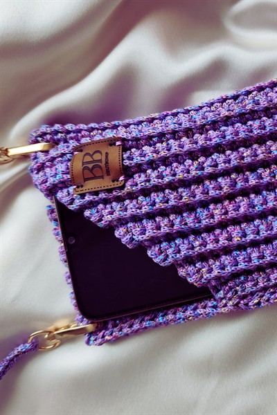 El Yapımı Örgü Askılı Telefon Çantası – Şık ve Pratik Crossbody Çanta Aksesuar