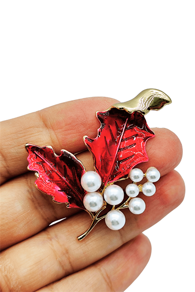 İnci Detaylı Kırmızı Yaprak Broş – Şık Doğal Form Brooch Pin