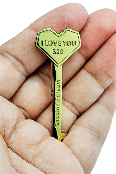 Kalp Anahtar Tasarım “I Love You 520” Broş