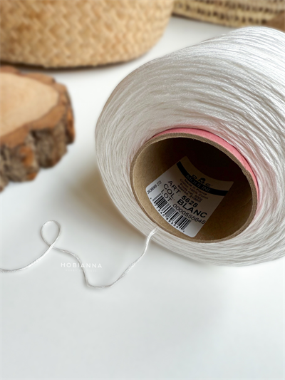 DMC Mouliné Thread 5628-BLANC - 500gr - 2100m