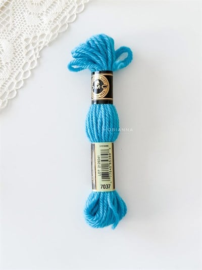 DMC Wool Skein No: 7037