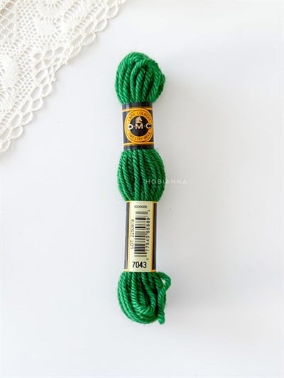DMC Wool Skein No: 7043
