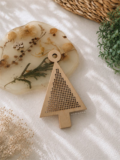 Hobianna Wooden Aida - AE-001 - Christmas Tree