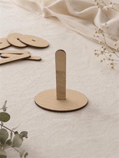 Hobianna Wooden Stand (Plastic Aida for)
