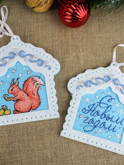 Felt Cross Stitch Kit - Christmas House