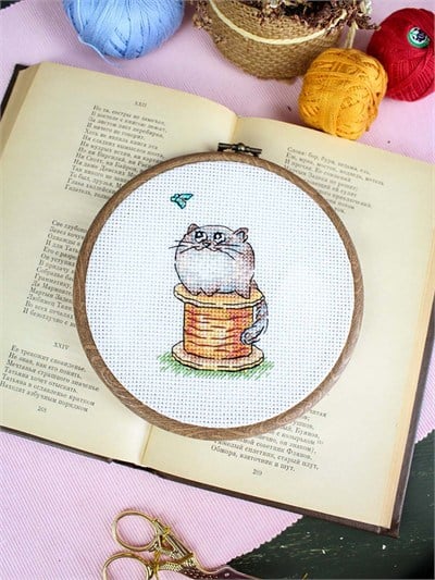MP Studia Under a Watchful Eye Cross Stitch Kit (Aida, Threads & Chart Included) - M-1260