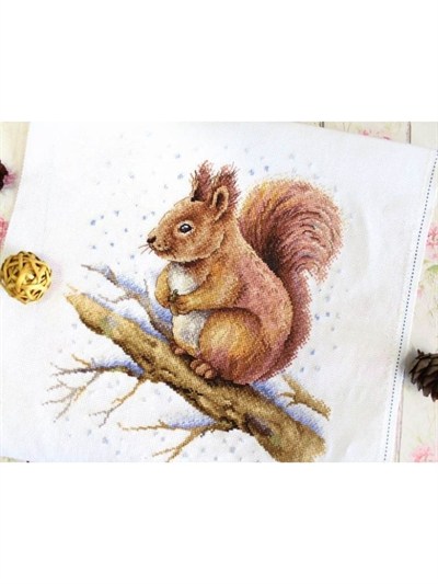 MP Studia Cross Stitch Kit - HB-758