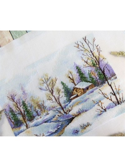 MP Studia Cross Stitch Kit - HB-818