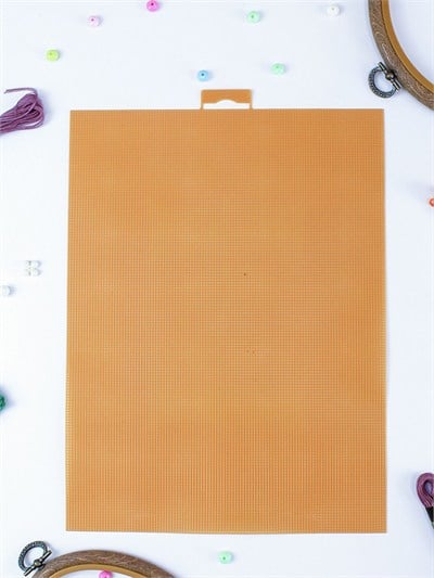 Пластиковая канва М.П.Студия 21x28 см 14 каунт карамельная – матовая - K-062