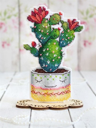 MP Studia Plastic Aida Cross Stitch Kit - P-0417