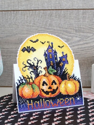 MP Studia Plastic Aida Cross Stitch Kit - P-0586
