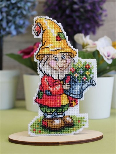 MP Studia Plastic Aida Cross Stitch Kit - P-0821