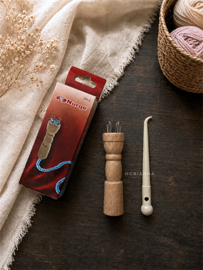 Nurge 4 Pin Knitting Spool