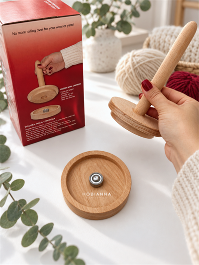 Nurge Wooden Wool and Thread Holder