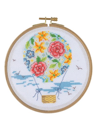 Tuva Wooden with Hoop Cross Stitch Kit 15,5cm - BCS08
