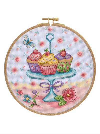 Tuva Wooden with Hoop Cross Stitch Kit 18,5cm - CCS02