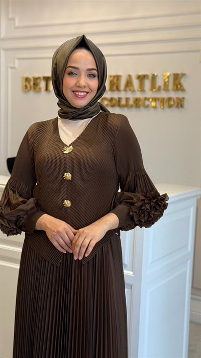 BTL Akordiyon Etekli Takım Siyah