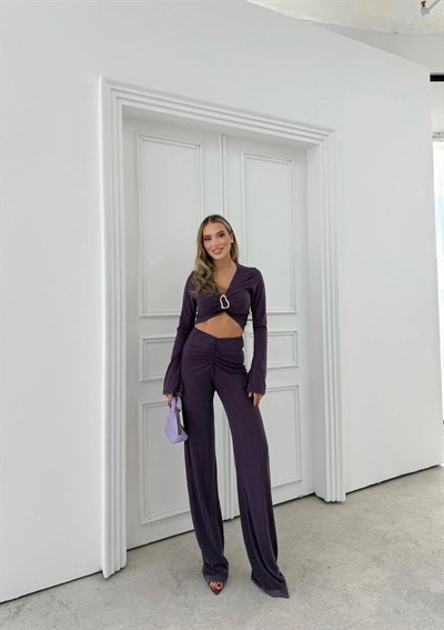 AKSESUAR DETAY BLUZ VE DRAPE PANTOLONLU İKİLİ TAKIM MOR