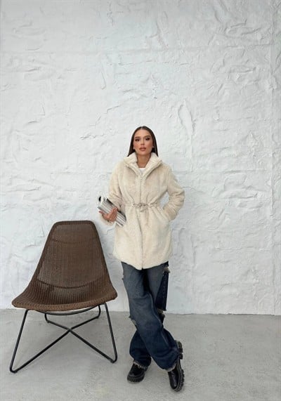 BEL BAĞCIKLI KÜRK İÇ ASTARLI FERMUARLI MONT KREM