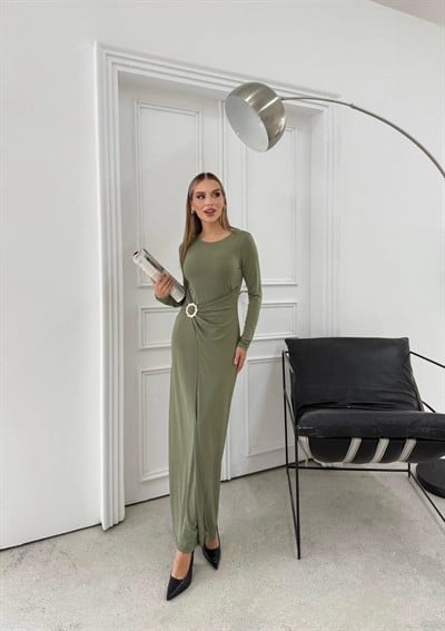 BEL DRAPE AKSESUAR DETAY UZUN SANDY ELBİSE YEŞİL