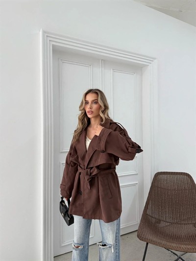 BEL KUŞAKLI DÜĞME DETAY İÇ ASTARLI OVERSİZE KISA TRENÇKOT KAHVE