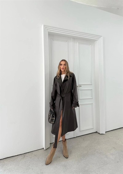 BEL VE KOL KEMER DETAY İÇ ASTARLI UZUN DERİ TRENÇ KAHVE 2035