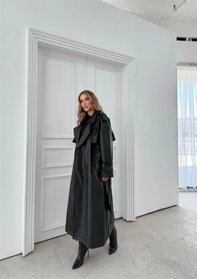 BEL VE KOL KUŞAKLI DÜĞME DETAY İÇ ASTARLI UZUN DERİ CEKET SİYAH 2024