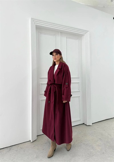 BEL VE KOL KUŞAKLI DÜĞME DETAY İÇ ASTARLI UZUN KAŞE KABAN BORDO 2027