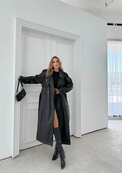 BEL VE KOL KUŞAKLI DÜĞME DETAY İÇ ASTARLI UZUN DERİ CEKET SİYAH 2024