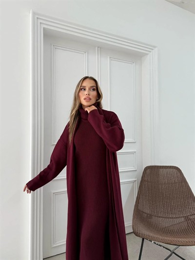 BOĞAZLI SIFIR KOL UZUN ELBİSE VE HIRKALI İKİLİ TRİKO TAKIM BORDO
