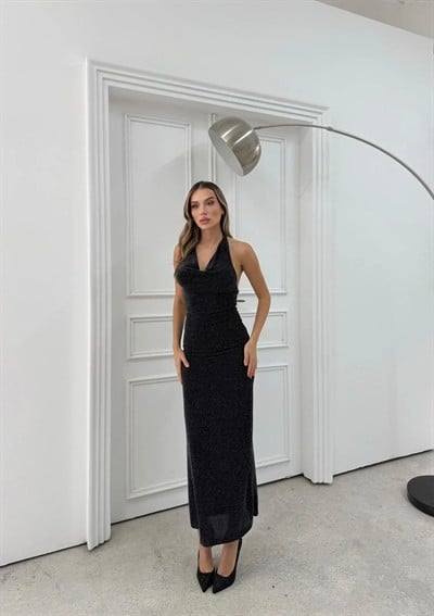 BOYUNDAN BAĞLAMALI TAŞLI ELBİSE SİYAH