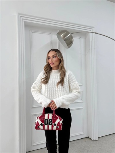 BURGULU YUMOŞ DOKULU CROP KAZAK BEYAZ