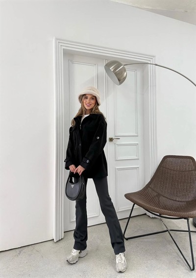 CEPLİ OMUZ APOLET DETAY İÇ ASTARLI KAŞE KABAN SİYAH