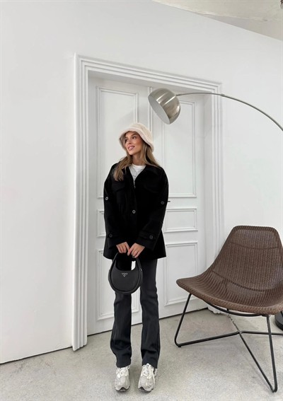 CEPLİ OMUZ APOLET DETAY İÇ ASTARLI KAŞE KABAN SİYAH