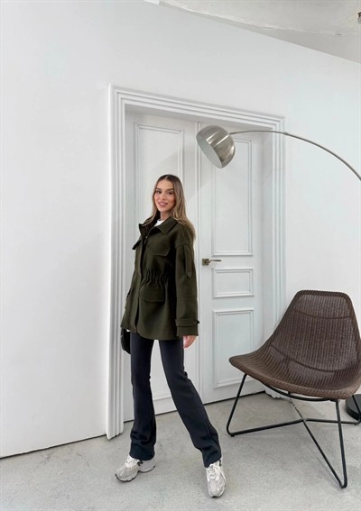 CEPLİ OMUZ APOLET DETAY İÇ ASTARLI KAŞE KABAN HAKİ