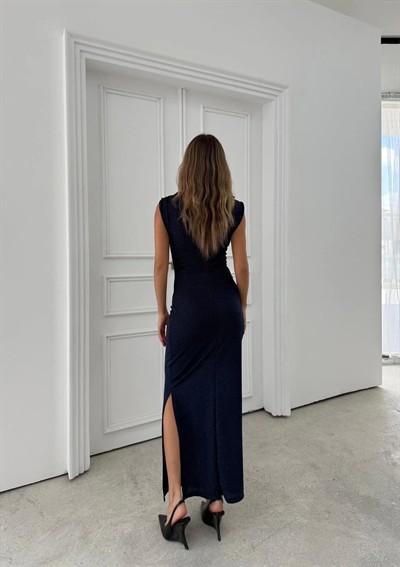 DİK YAKA SİMLİ DRAPELİ YIRTMAÇLI ELBİSE LACİVERT