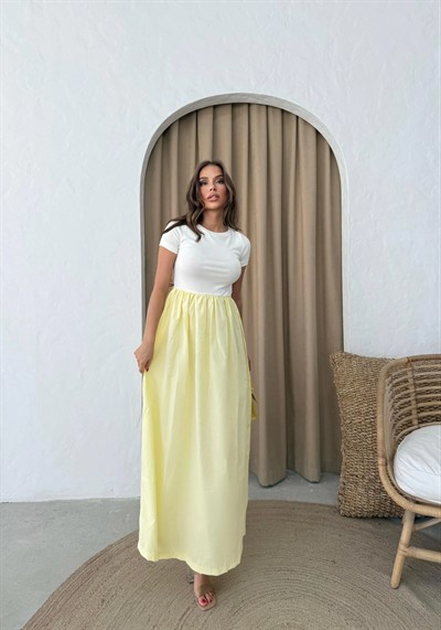 GARNELİ KEMERLİ UZUN ELBİSE SARI