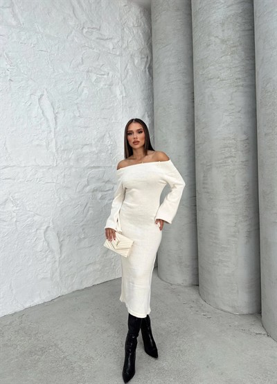 İSPANYOL KOL MADONNA YAKA TRİKO ELBİSE KREM