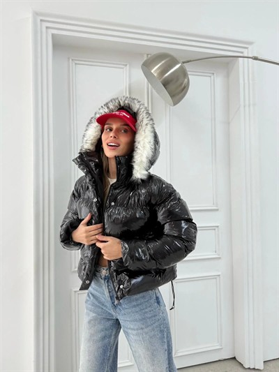 KAPÜŞON KÜRK DETAY RUGAN ŞİŞME MONT SİYAH