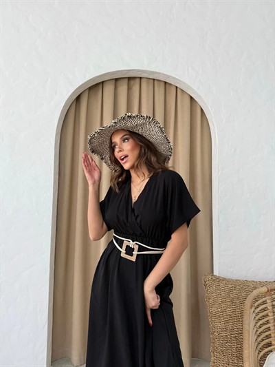 KRUVAZE YAKA HASIR KEMER DETAY UZUN ELBİSE SİYAH