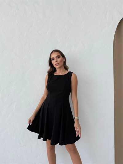 SIFIR KOL KLOŞ ETEK LİKRALI ELBİSE SİYAH